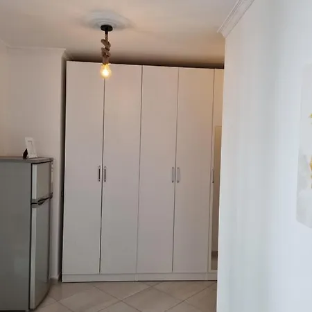 New Modern Studio In Central Apartment *